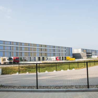 Geklimatiseerd distributiecentrum van 40.000m2.